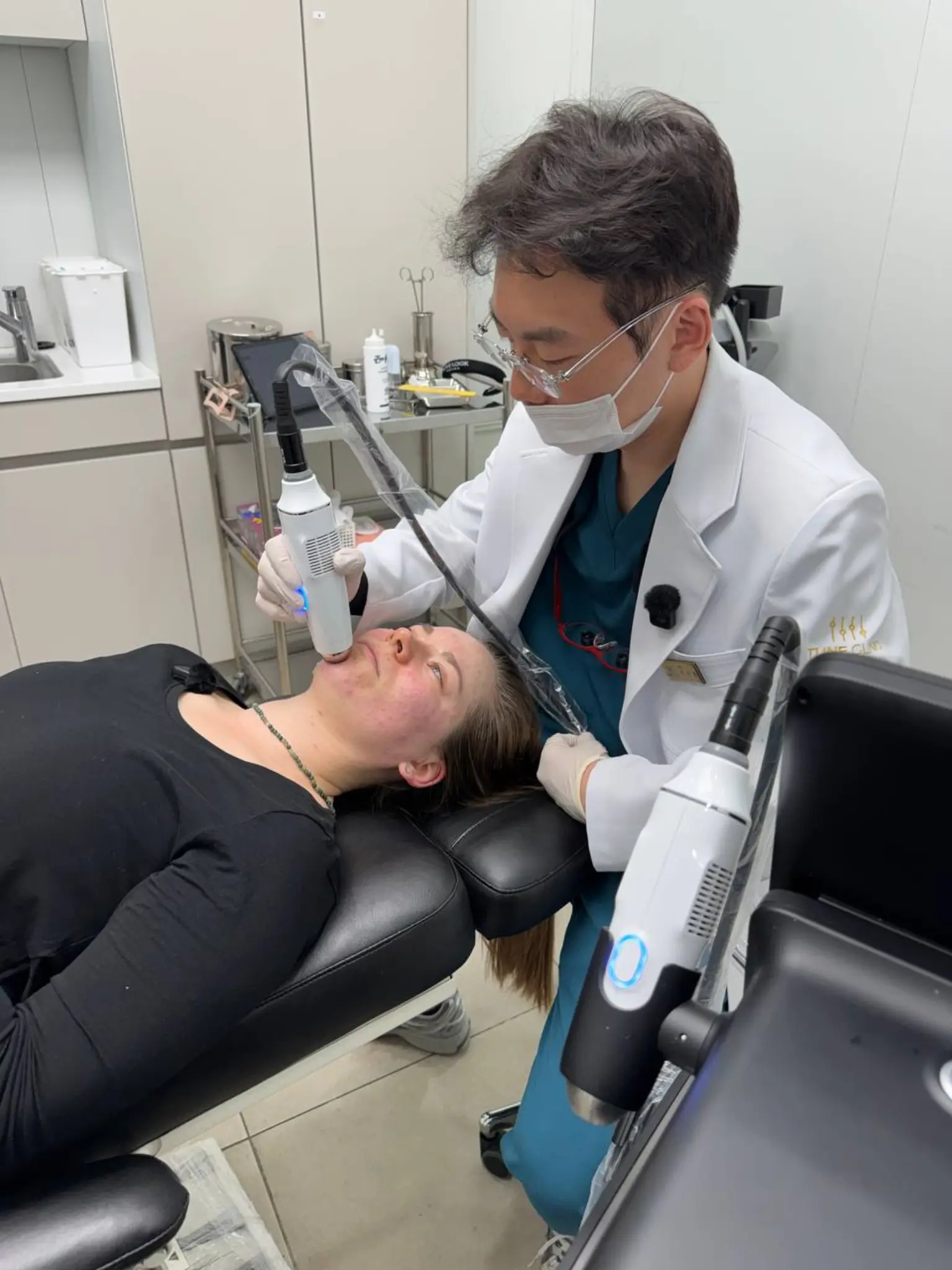 CoolSoniq HIFU lifting treatment at Apgujeong Tune Clinic, Seoul
