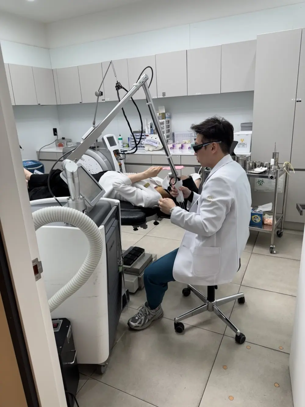 Pico laser treatment at Tune Clinic — 2