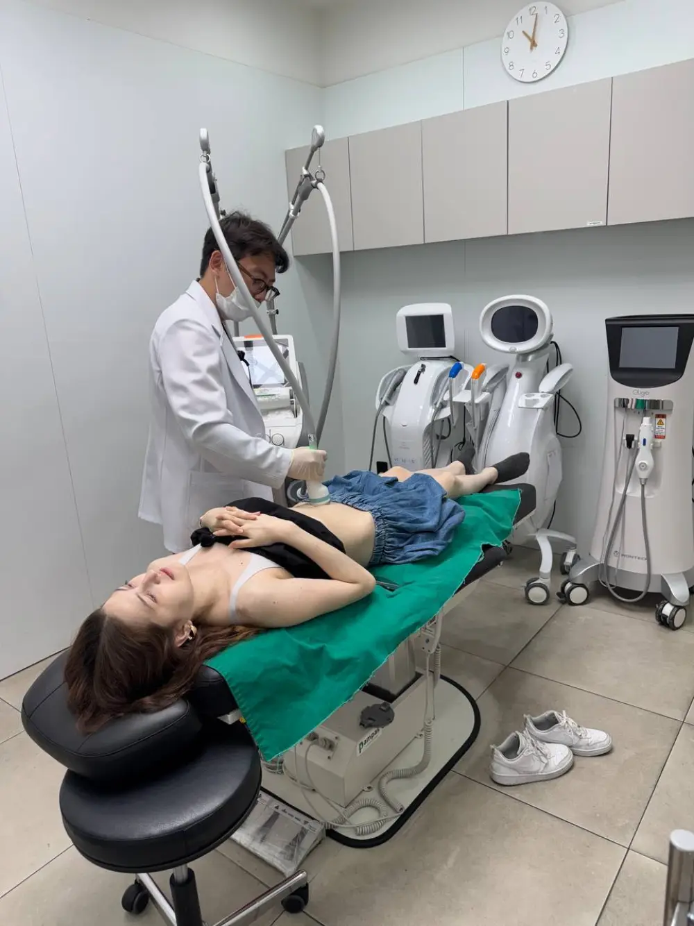 Onda treatment at Tune Clinic — 10