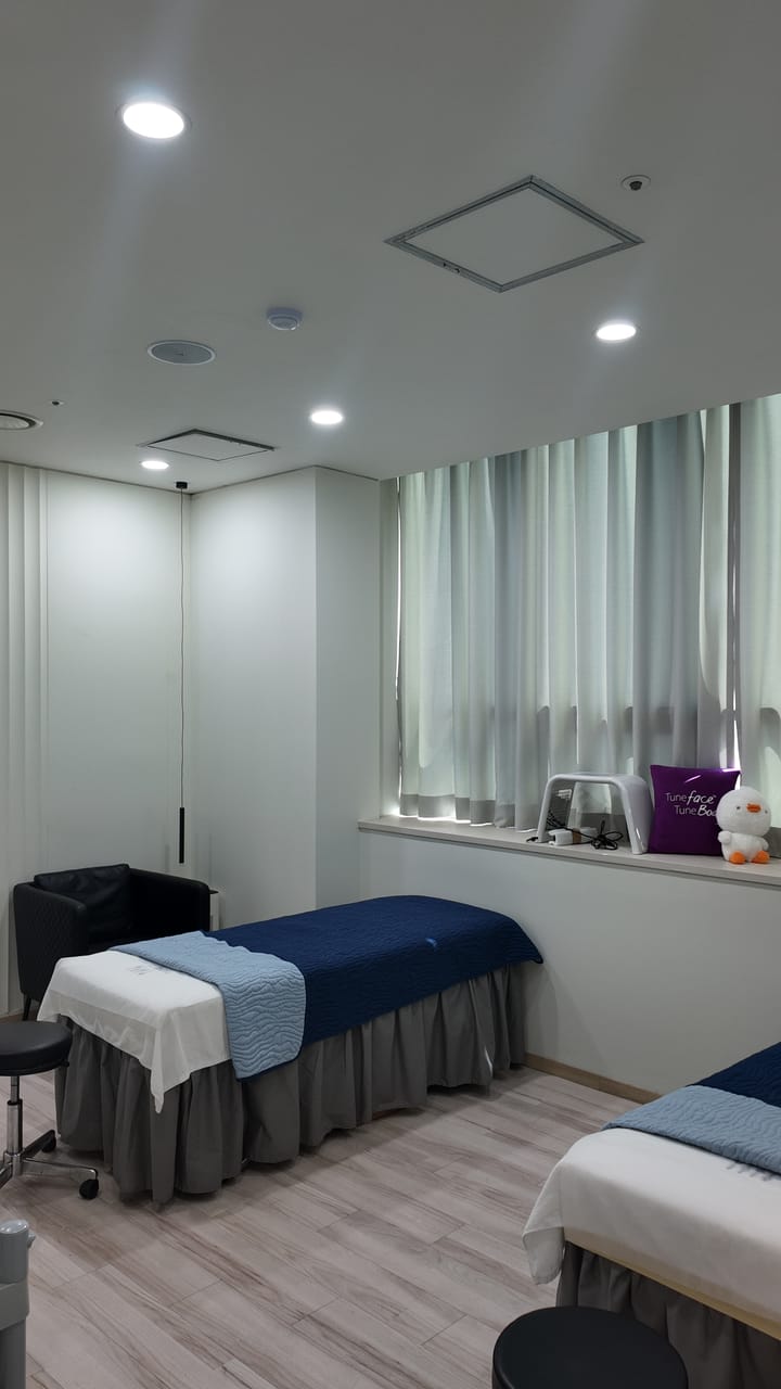 Private Room — Tune Clinic