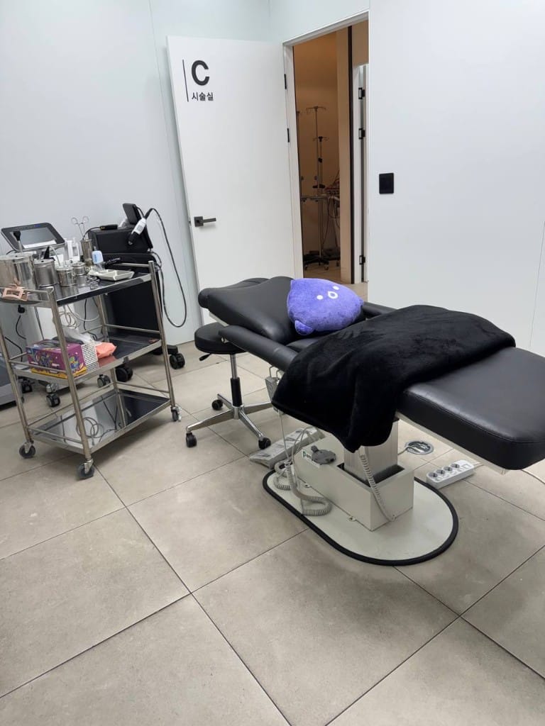 Surgical Suite C — Tune Clinic