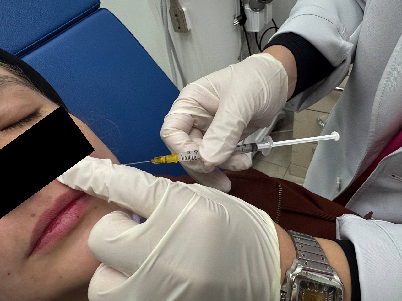 Botox session at Tune Clinic, Apgujeong.